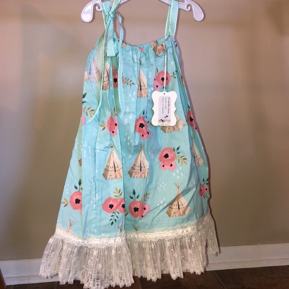 Teepee Dreams toddler dress - Picture 2 of 4